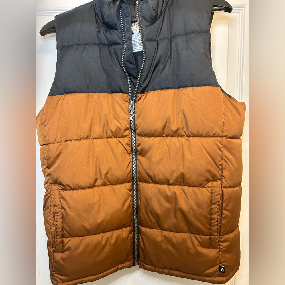Boys GAP Black & Brown Puffer Vest